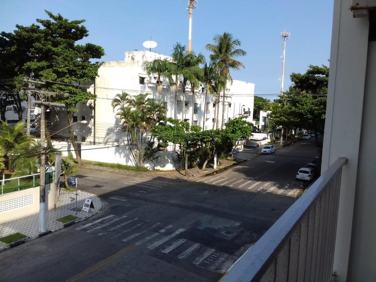 A 250M Da Praia Da Enseada Guarujá Esterno foto