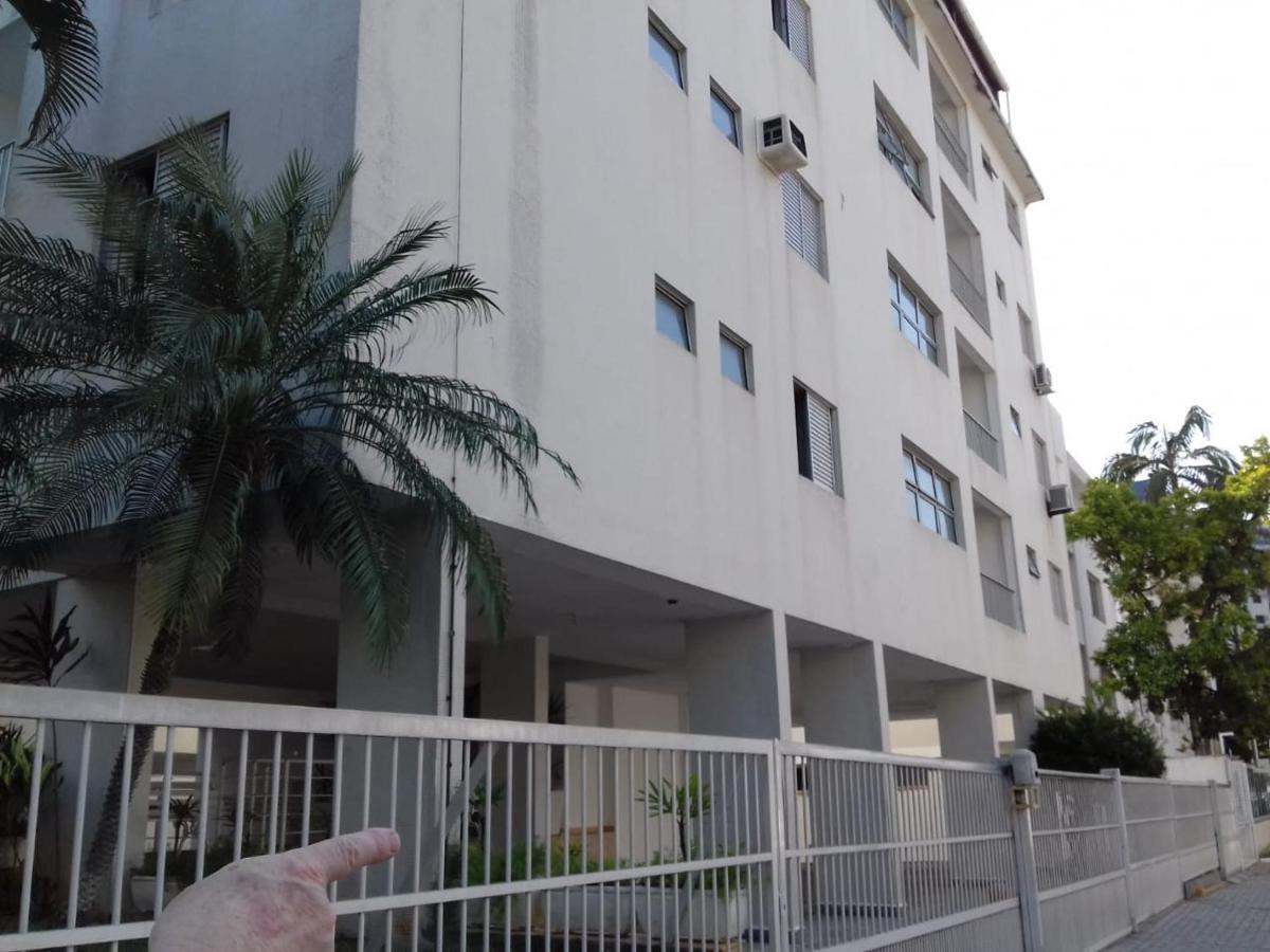 A 250M Da Praia Da Enseada Guarujá Esterno foto